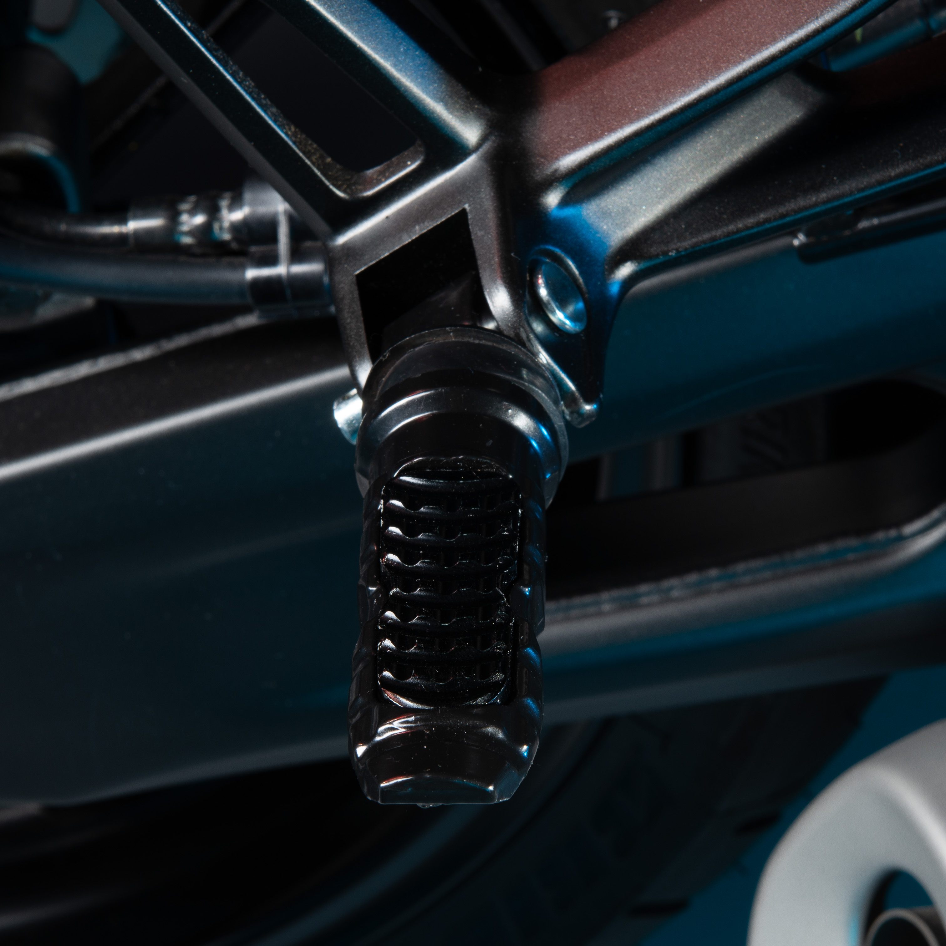 Snell Foot Pegs - Black