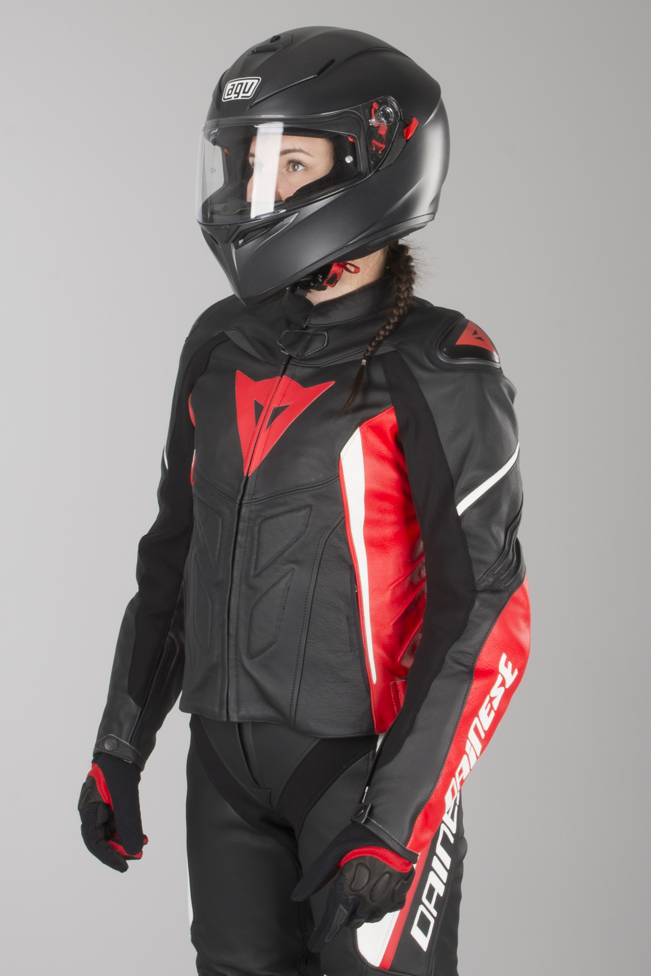 Skinnjakke Dame Dainese Avro D1 Svart Rød Hvit Nå 31% Du Skinnjakke Dame Dainese Avro D1 Svart Rød Hvit Nå 31% Du