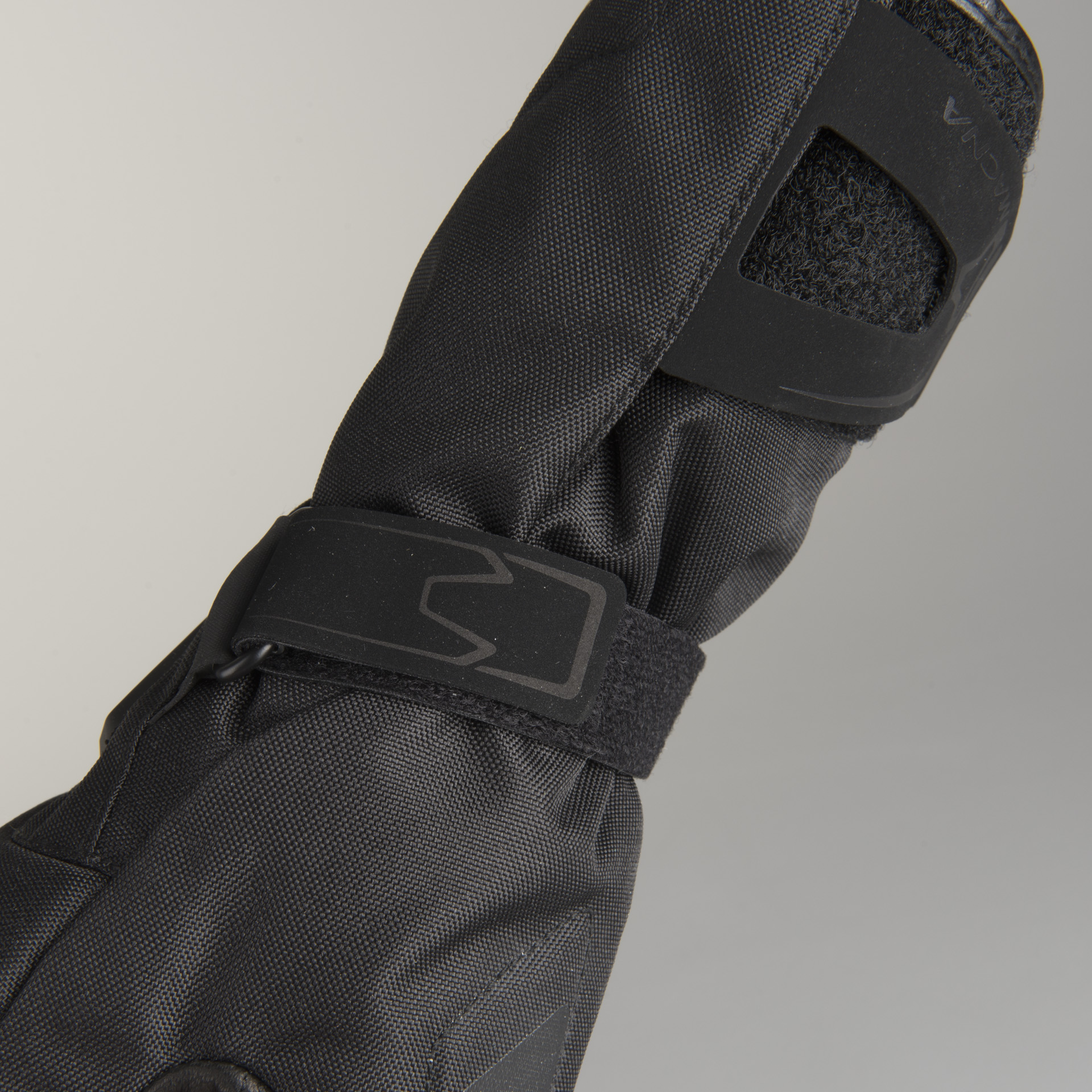 Macna Foton Heated RTX Gloves