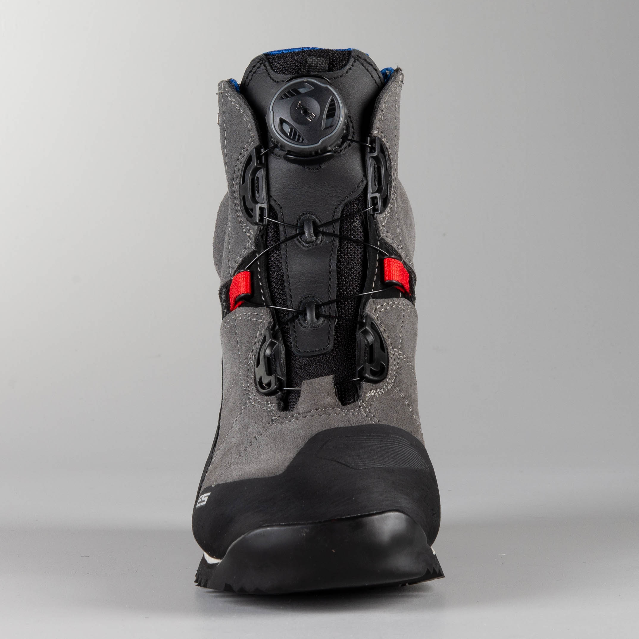 pioneer safety boots price