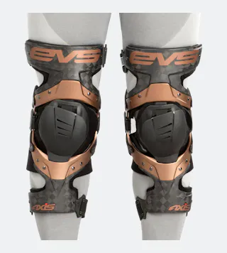 Knæskinner EVS Axis Pro