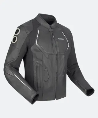 Motorjas Bering Radial