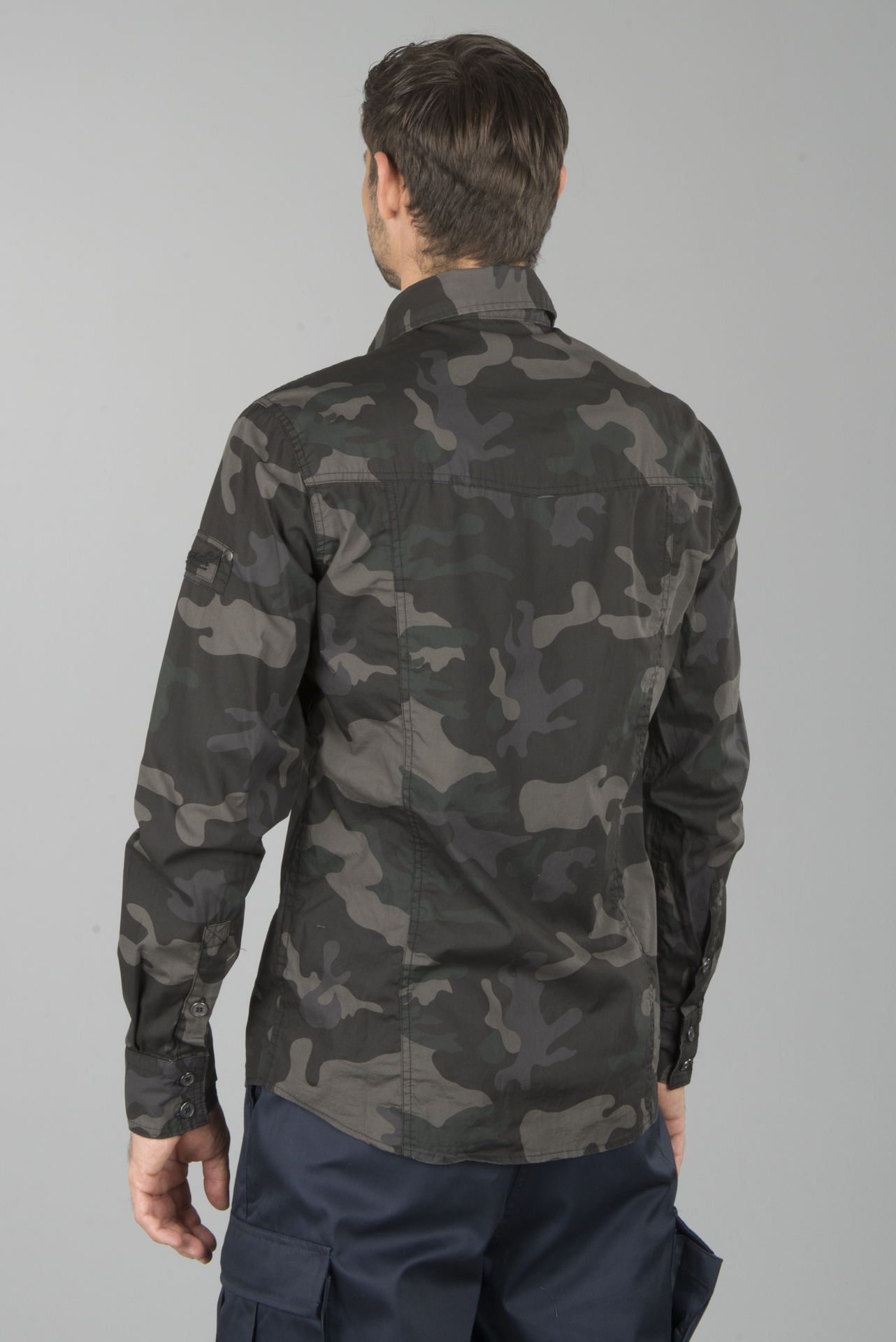 Skjorte Brandit Slim men Dark Camo Laveste prisgaranti Skjorte Brandit Slim men Dark Camo Laveste prisgaranti