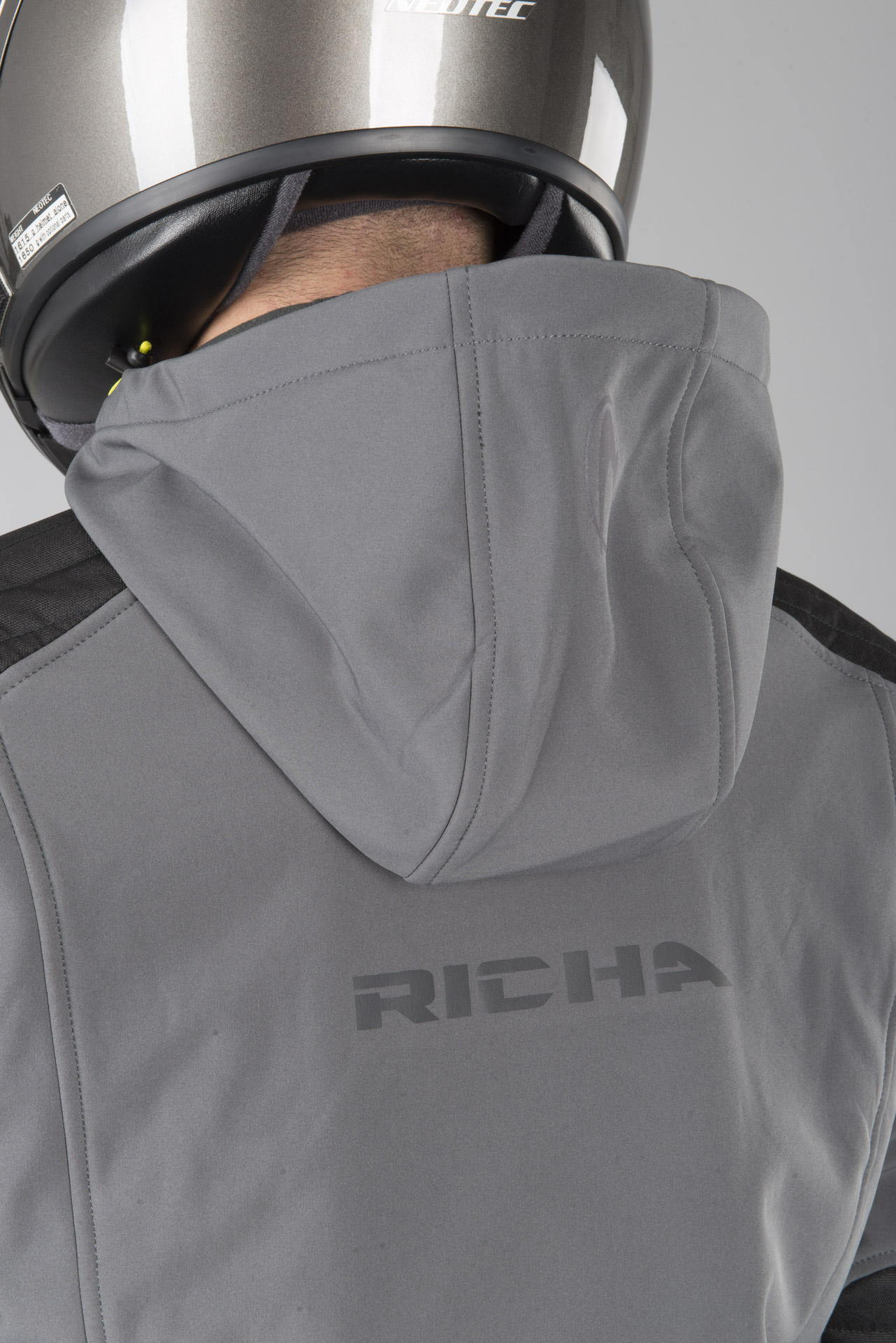 Яке Richa Atomic WP