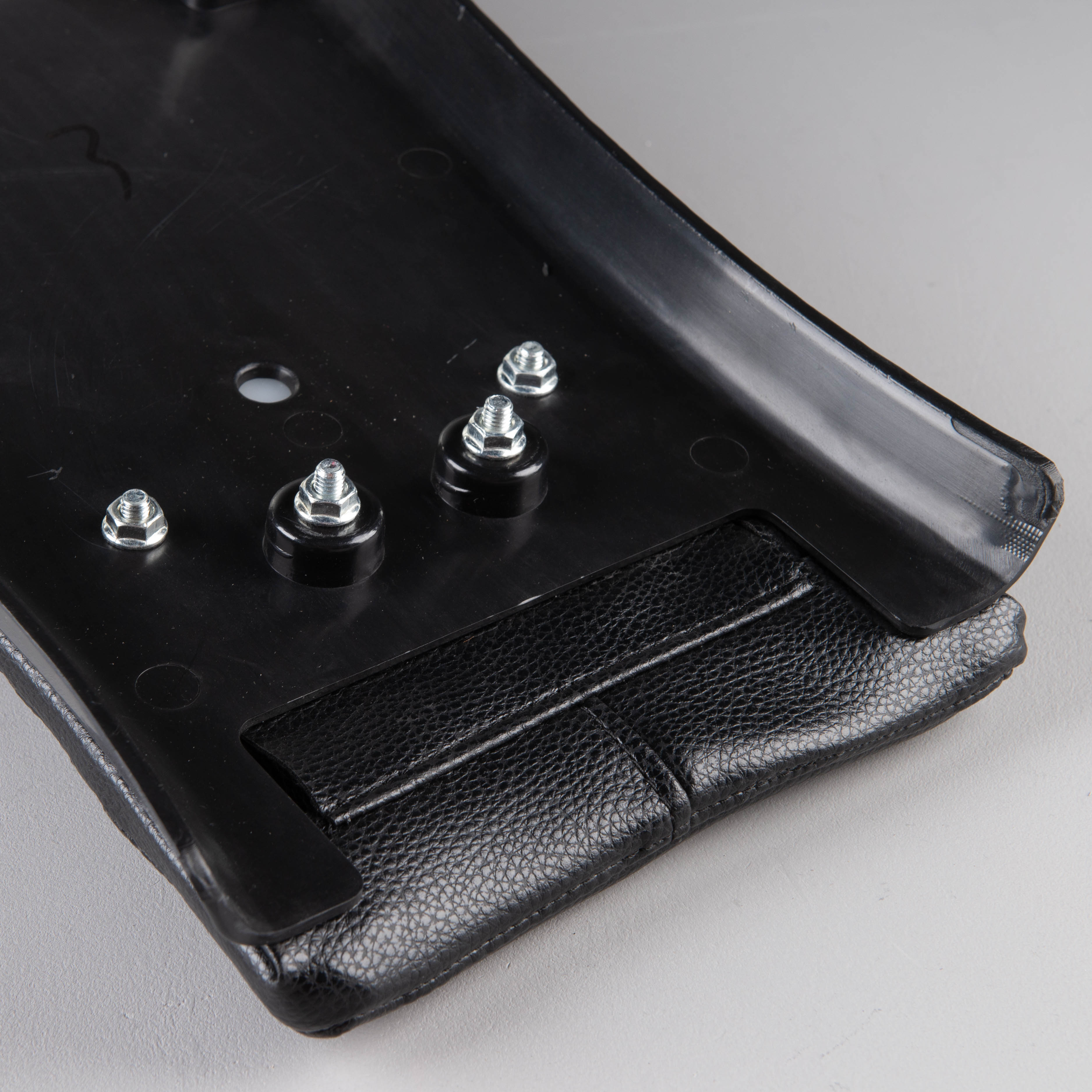 Snell Seat Canyon Black