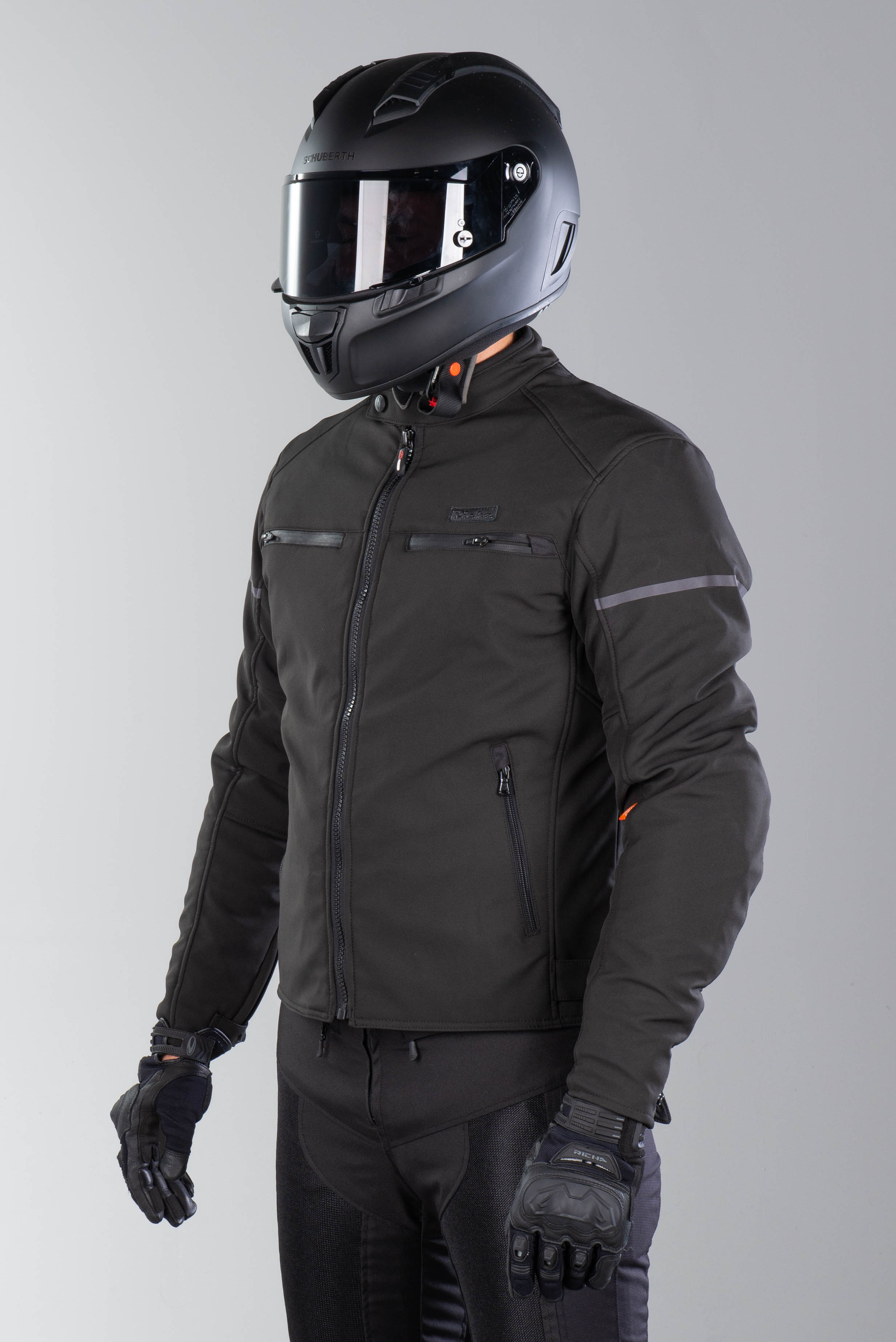 Richa Shell Jacket