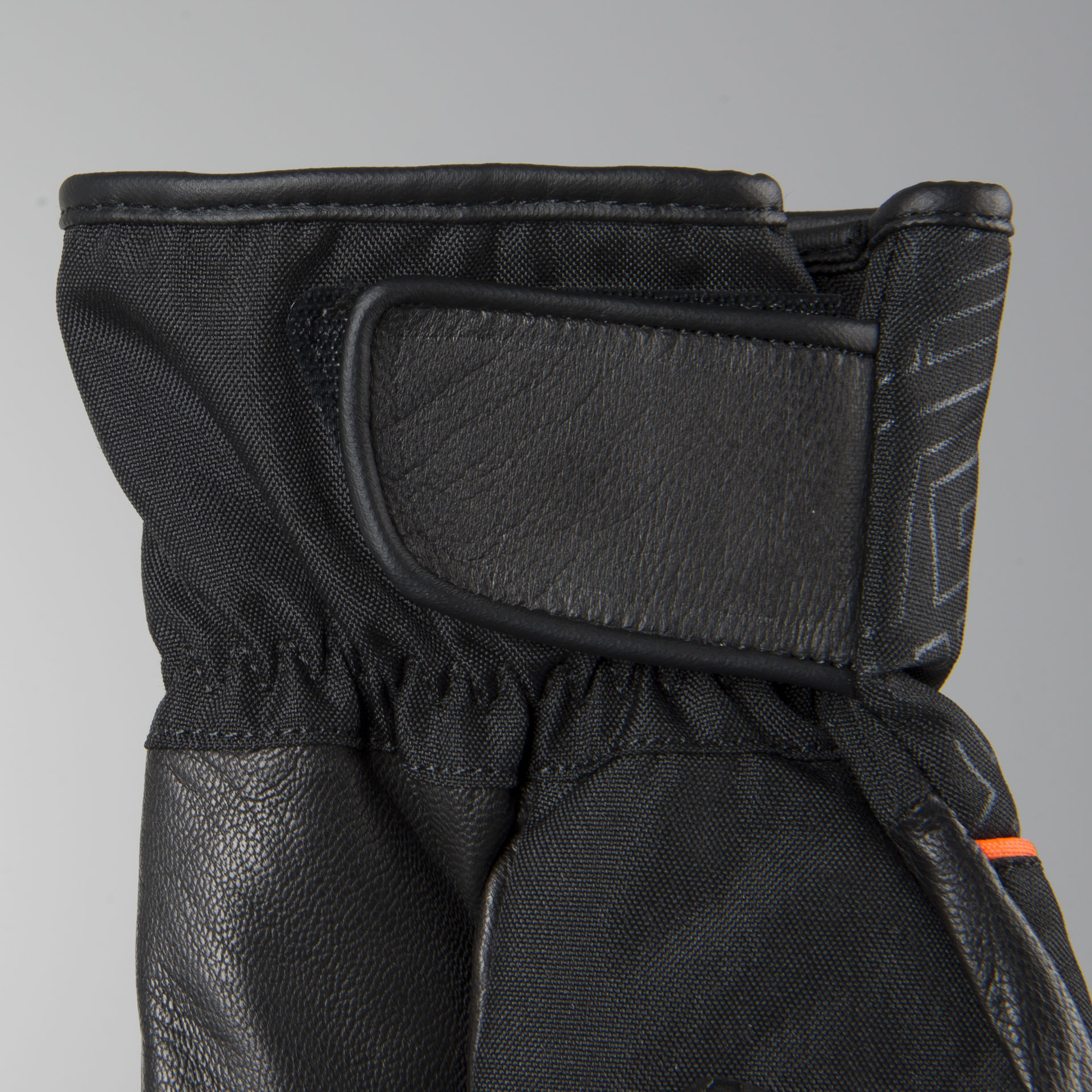 Gloves Raven Motion