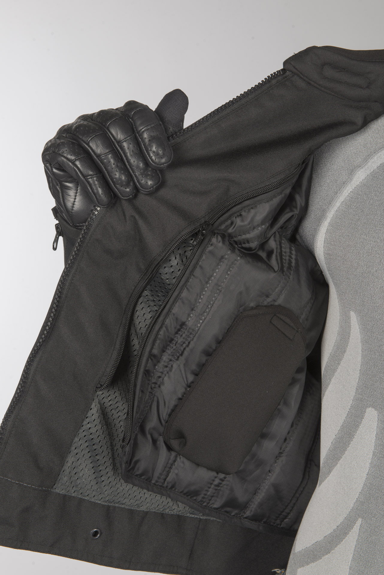 ON BOARD Dynamic Short Jacket