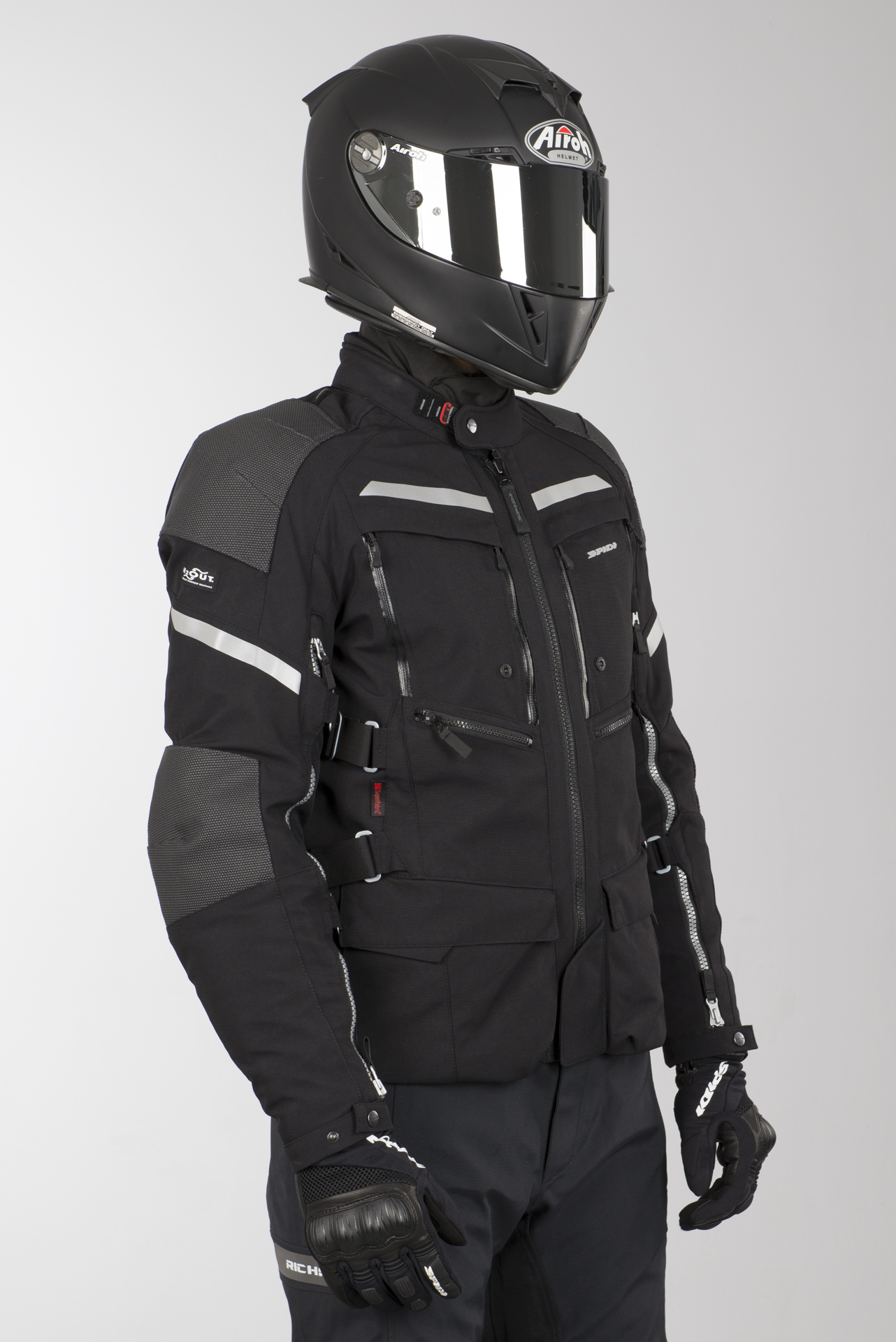 Sidi Armakore Jacket