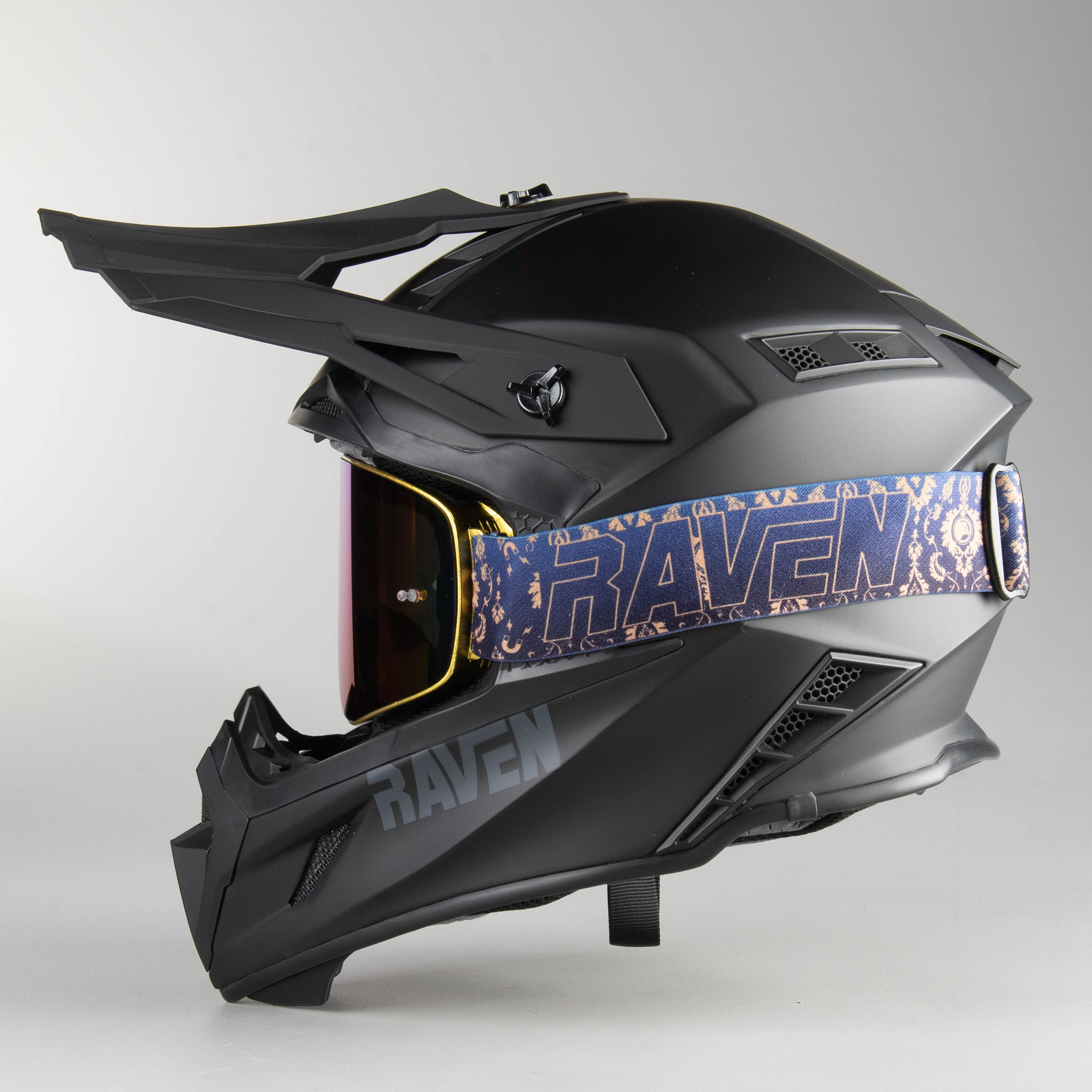 Casco de Cross Raven Aspire