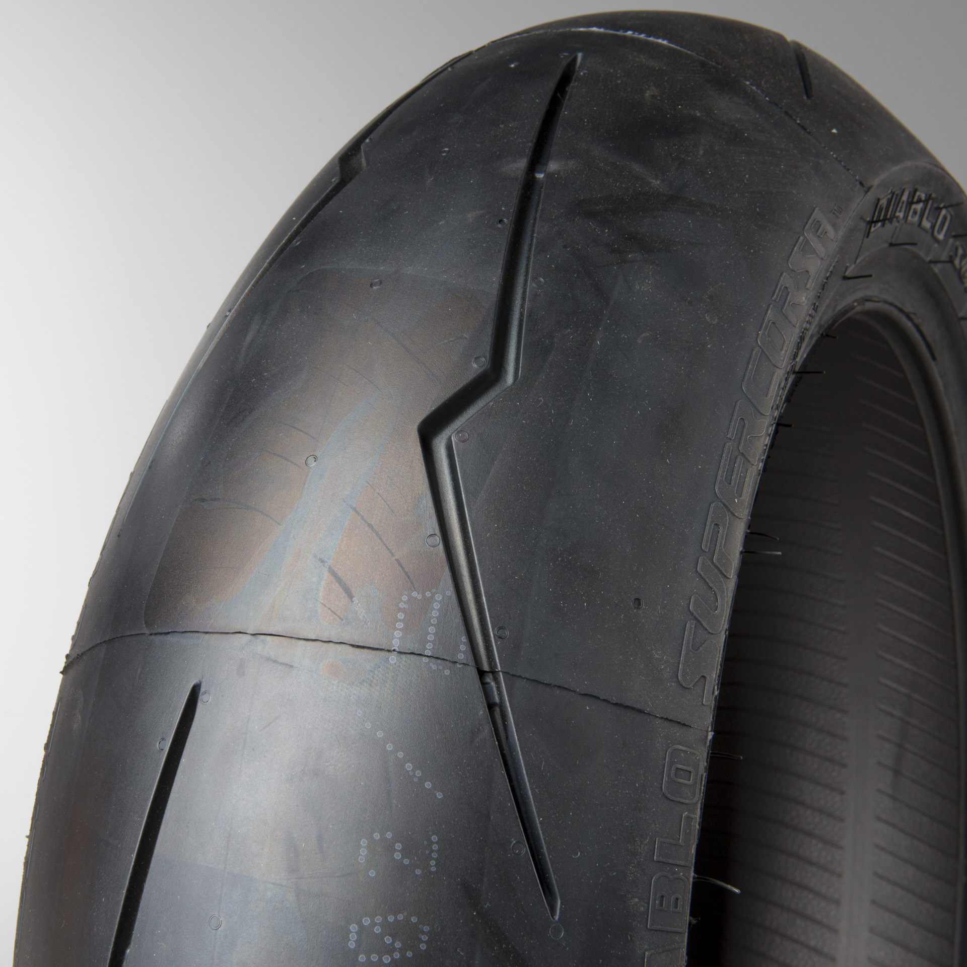 価格交渉大歓迎！ PIRELLI DIABRO SUPERCORSA DIABLO™ Supercorsa V4 SP New - Motorcycle tire | Pirelli